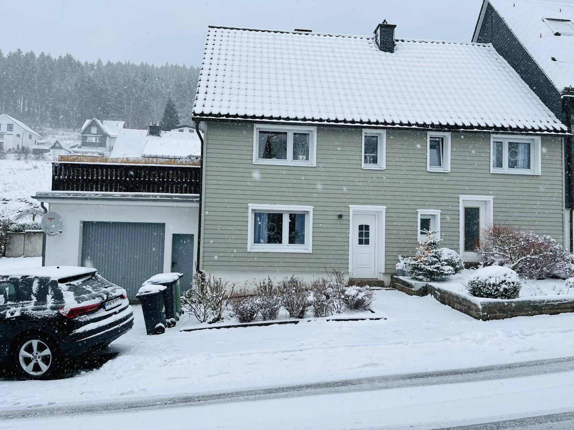 Ferienhaus Sauerland - Traum 温特贝格 外观 照片